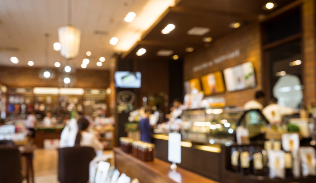 How Digital Signage Images Affect Customer Engagement