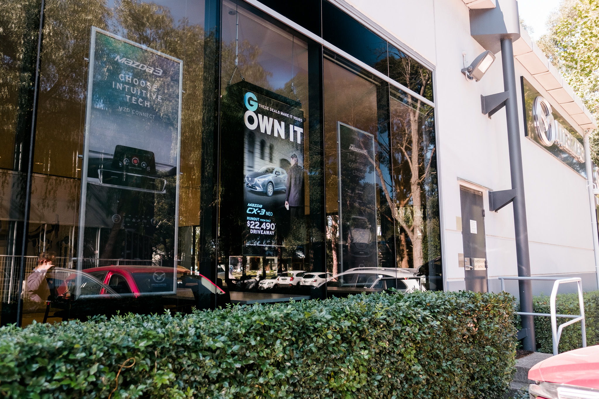 5 Ways Digital Signage Transforms the Retail Industry