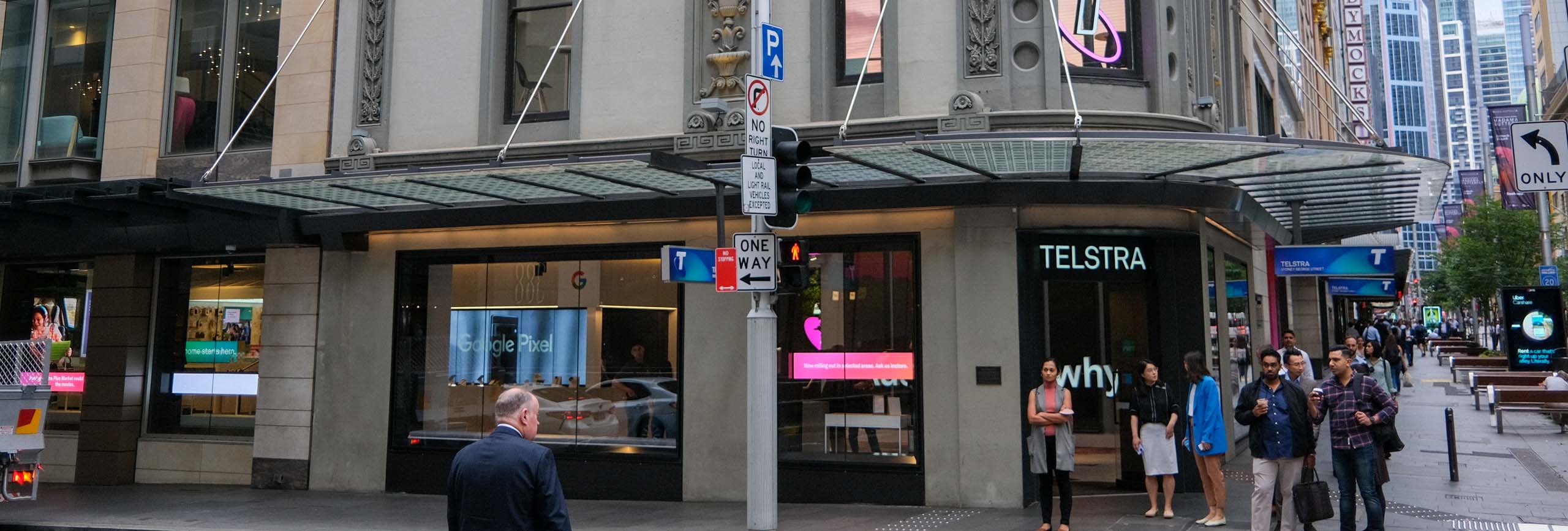 Boosting Business Visibility with Outdoor Digital Signage Solutions