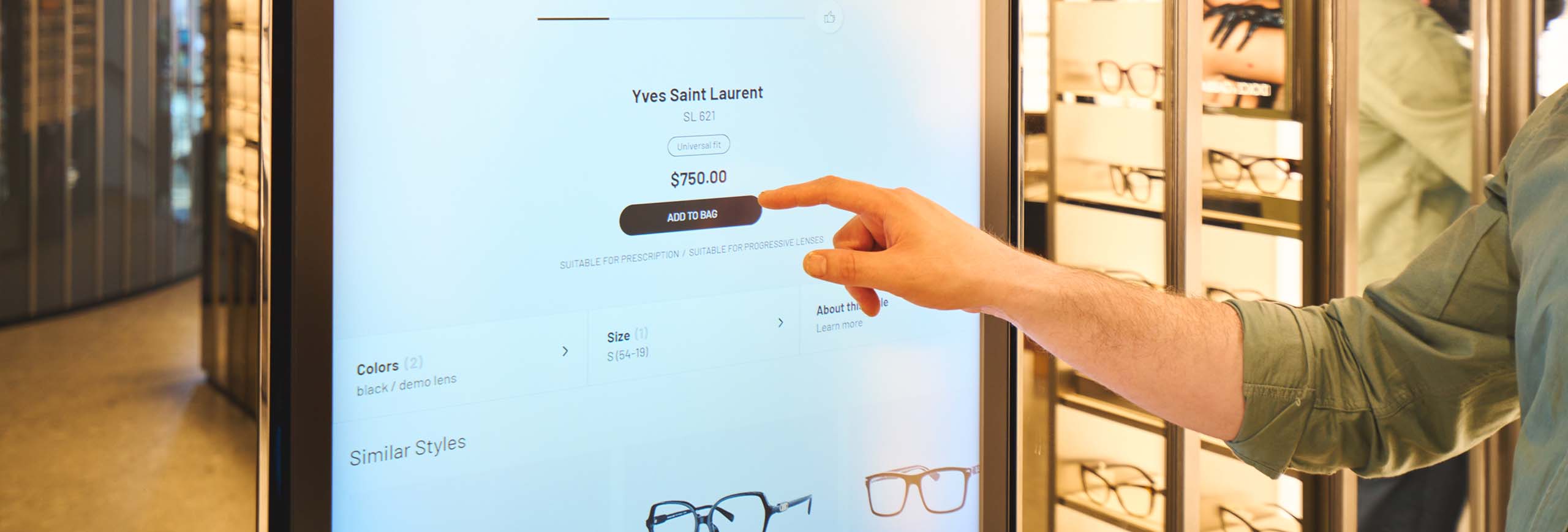 Raising the Bar: Enhance Customer Experiences with Interactive Signage