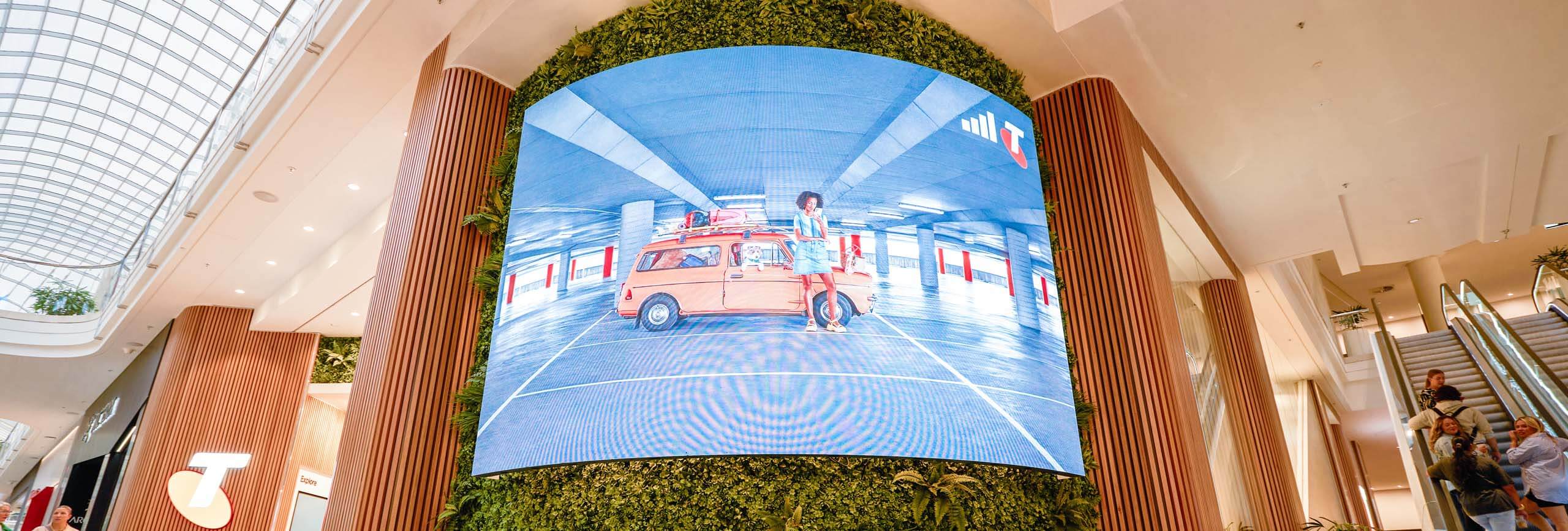 Going Beyond the Screen: Integrating Digital Signage with Engagis