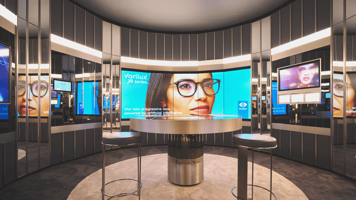 Digital Signage System: A Complete Guide to Choosing the Right One