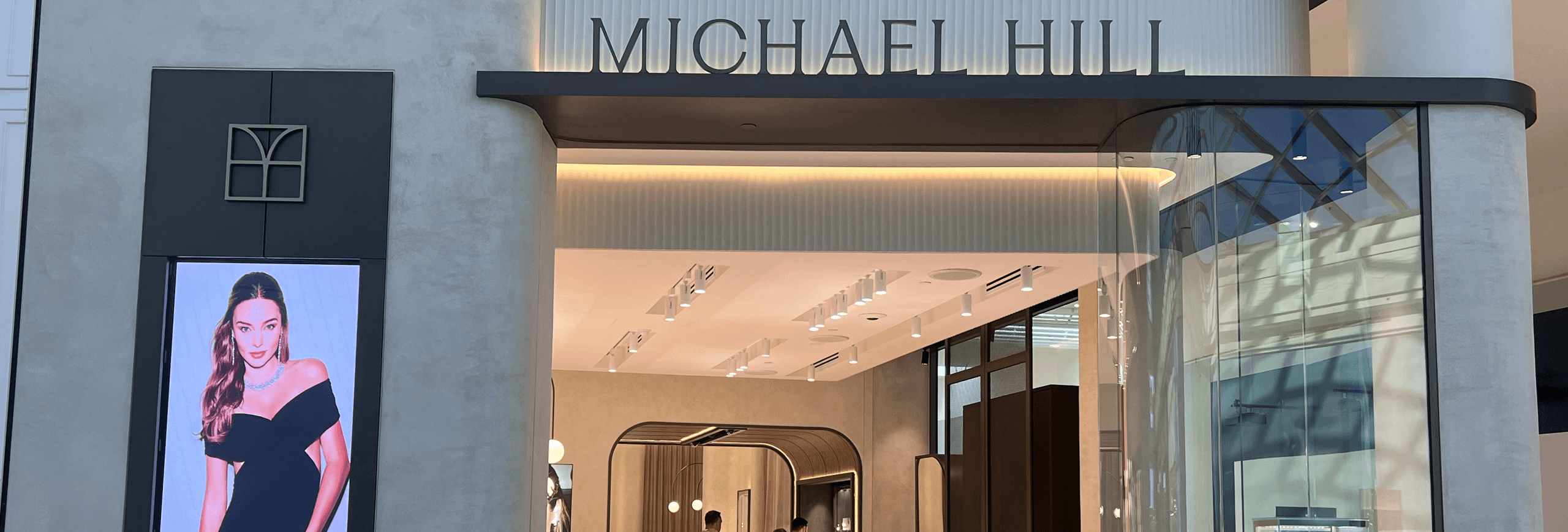 Managing Digital Signage Remotely: The Power of Cloud Software